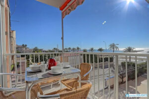 ¿Has pasado el mes de diciembre en Santa Pola? ¡Te aseguramos que tiene un encanto especial que e...